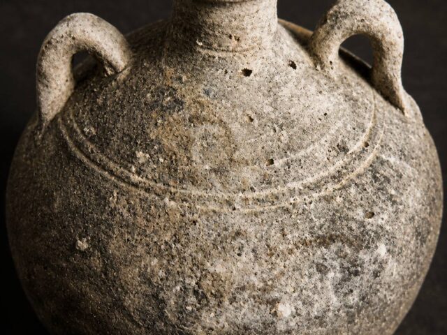 ردپای هنر سامرا در سفال‌های سیراف